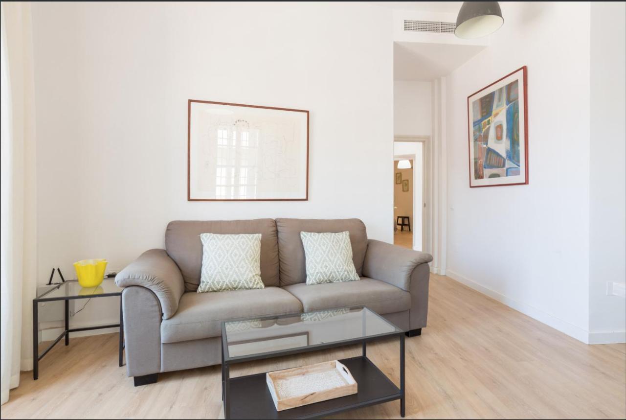 Merced10 2D Apartment Malaga Bagian luar foto